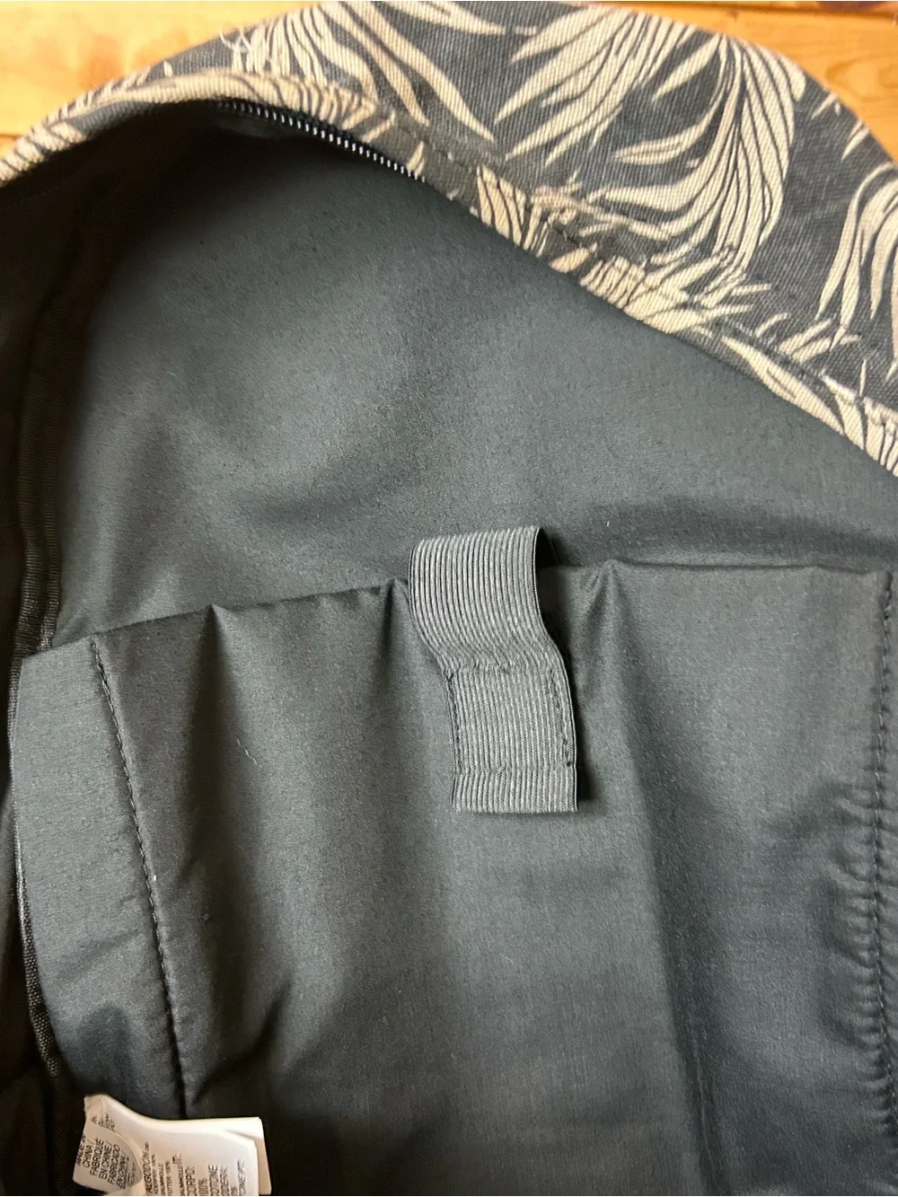 Billabong Black & Cream Leaf-Print Backpack